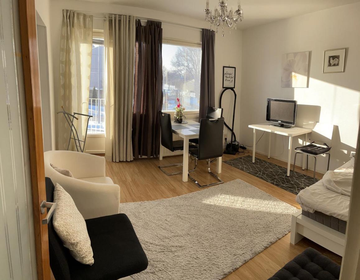 Yksio Kilometri Jokirannasta Forilta Daire Turku Dış mekan fotoğraf
