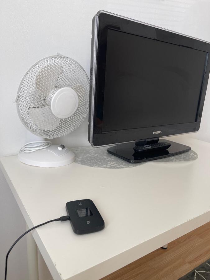 Yksio Kilometri Jokirannasta Forilta Daire Turku Dış mekan fotoğraf